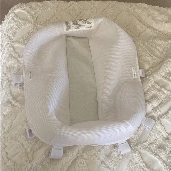 bassinest newborn insert